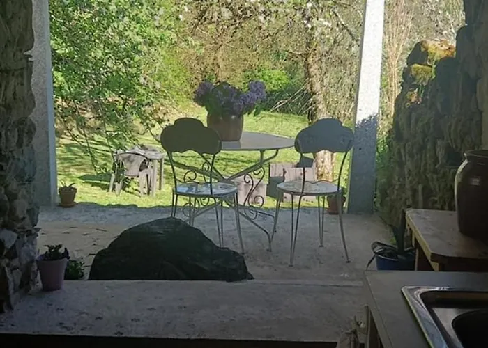 Familial 10 Places Appartamento Castelnau-de-Brassac