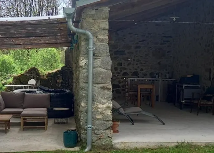 Familial 10 Places * Castelnau-de-Brassac